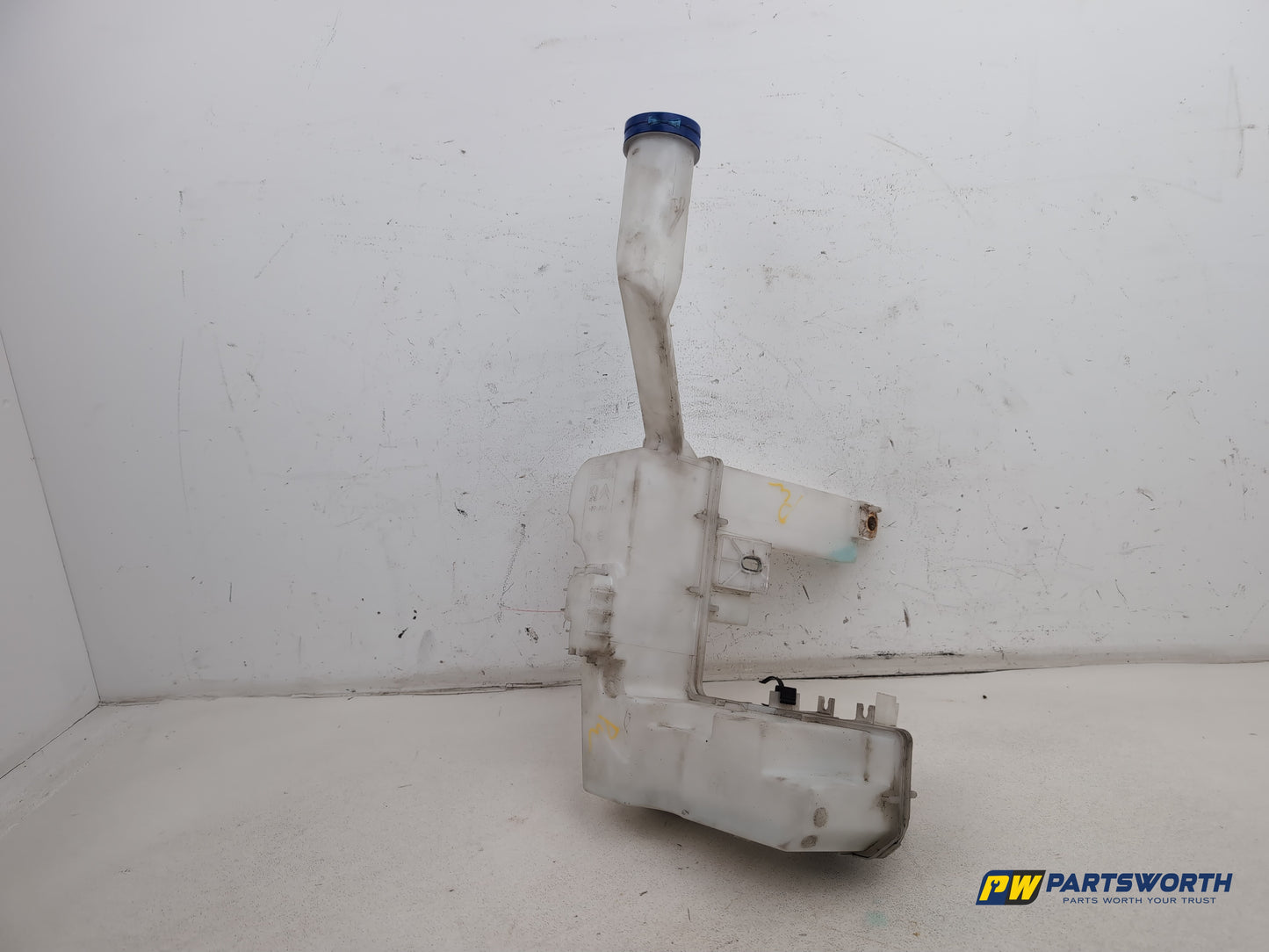 Washer Bottle Windscreen 2