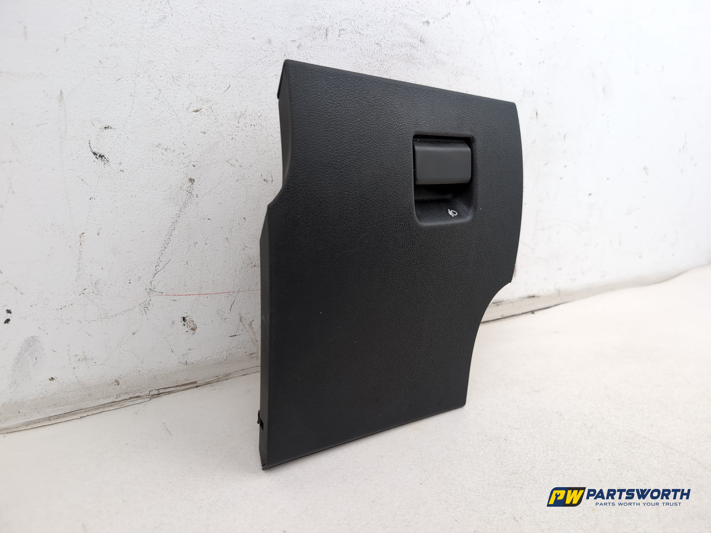 Glove Compartment Assembly 2