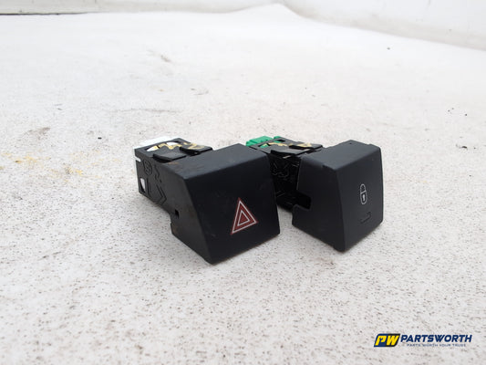 Peugeot 508 Active Hazzard Light Door Lock Switches 2011-2018 - photo 2