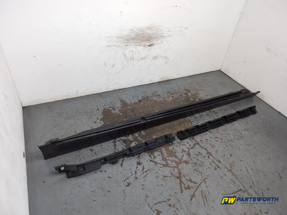 Side Skirt RH 2