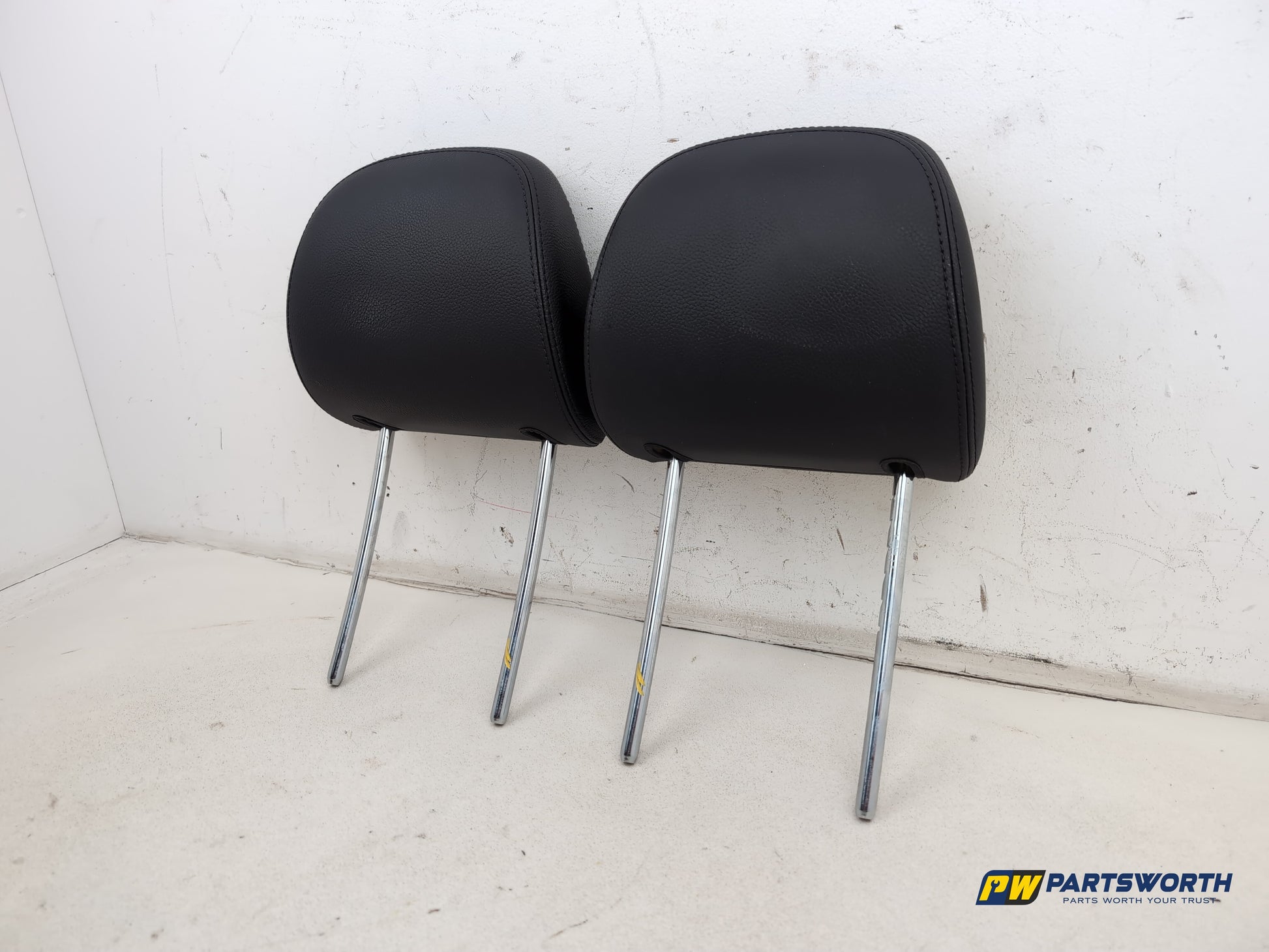 Rear Headrest 2
