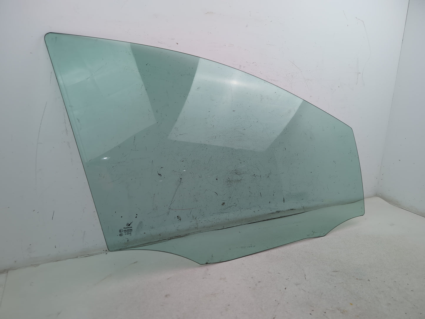 Door Glass Front RH 2