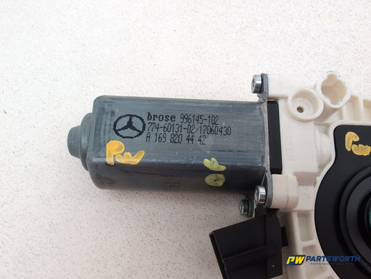 Mercedes-Benz B160 B-Class W245 Right Front Window Motor A1698204442 2005-2011 - photo 2