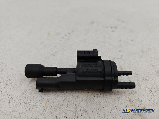 Mercedes-Benz B180 B-Class W246 Air Pump Valve Pressure Change Over Sensor - photo 2