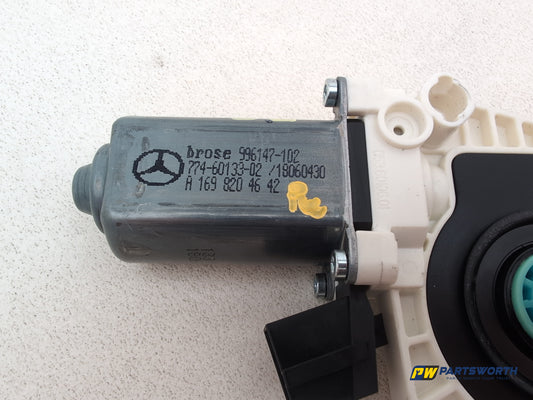 Mercedes-Benz B160 B-Class W245 Window Motor Rear Right A1698204642 2005-2011 - photo 2