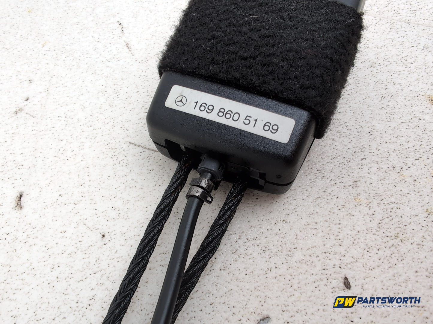 Seat Belt Front RH 2