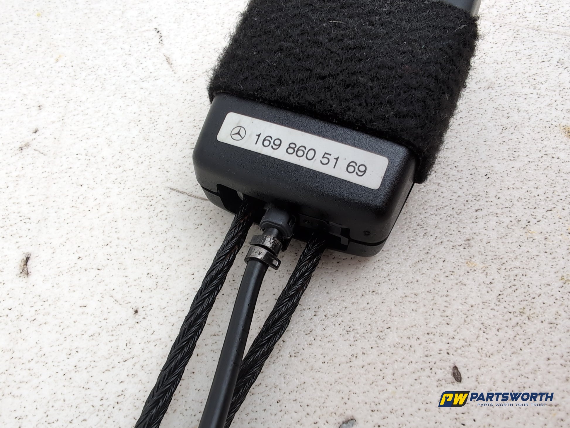 Seat Belt Front RH 2