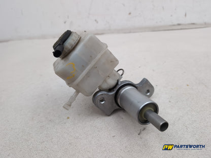 Brake Master Cylinder Assembly 2