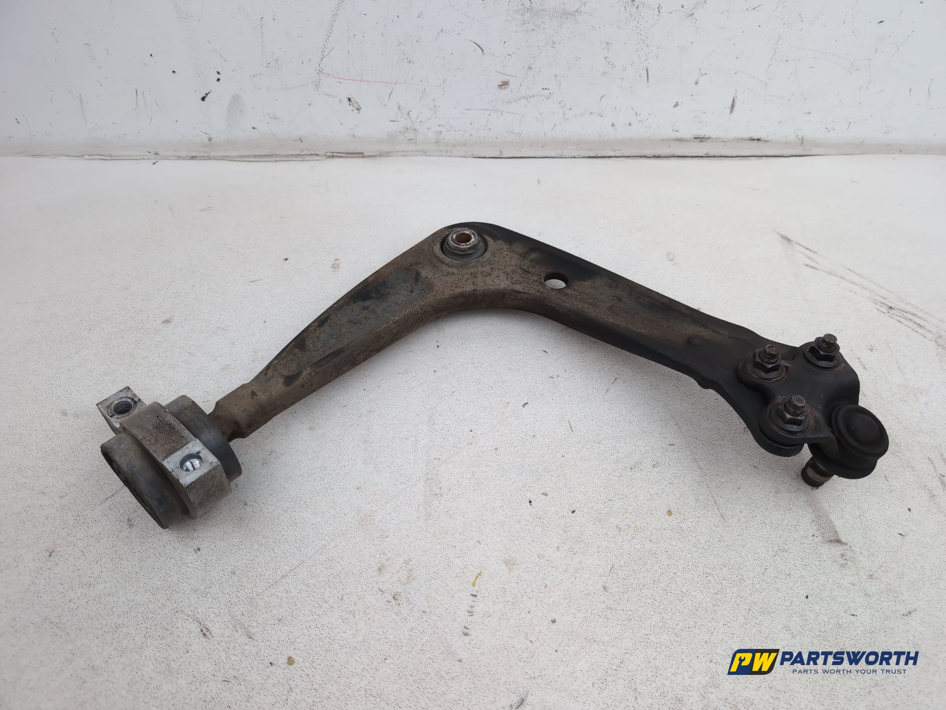 Suspension Arm Front Lower Wishbone LH 5