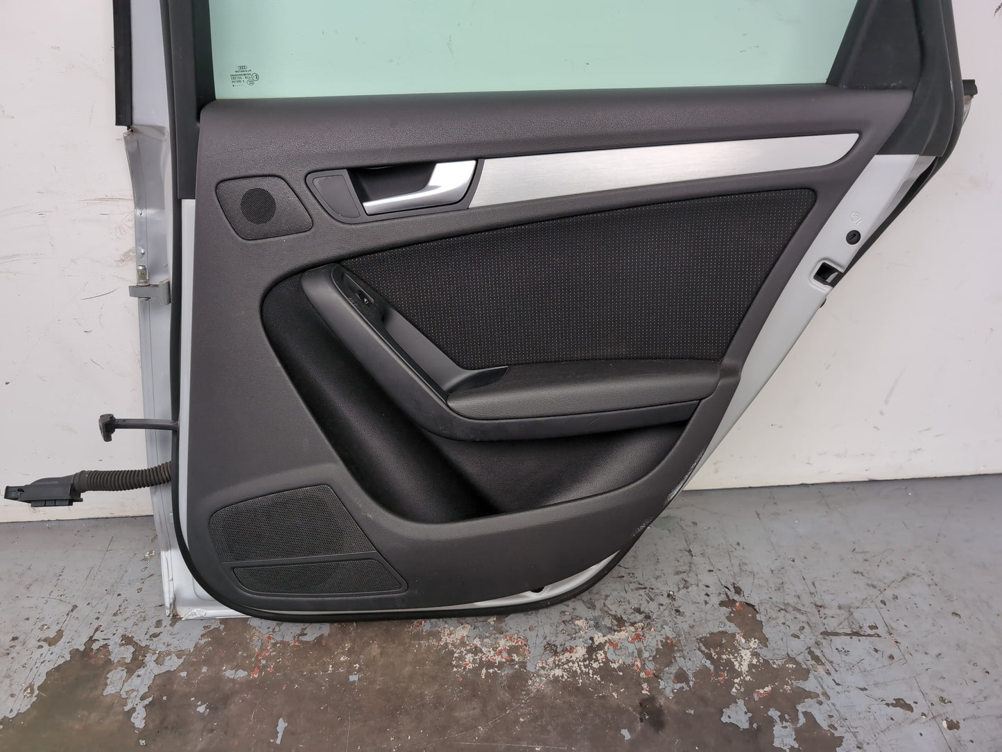 Door Rear RH 8