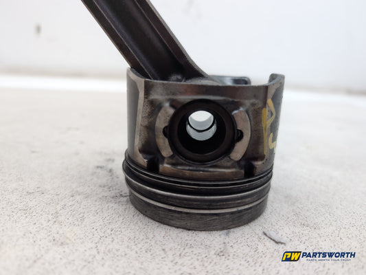 Hyundai I40 Style Crdi 1.7l Diesel Piston With Conrod 2011-2019 - photo 2