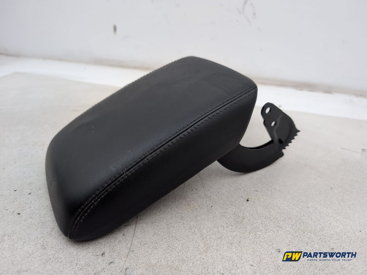 Centre Console Armrest 2