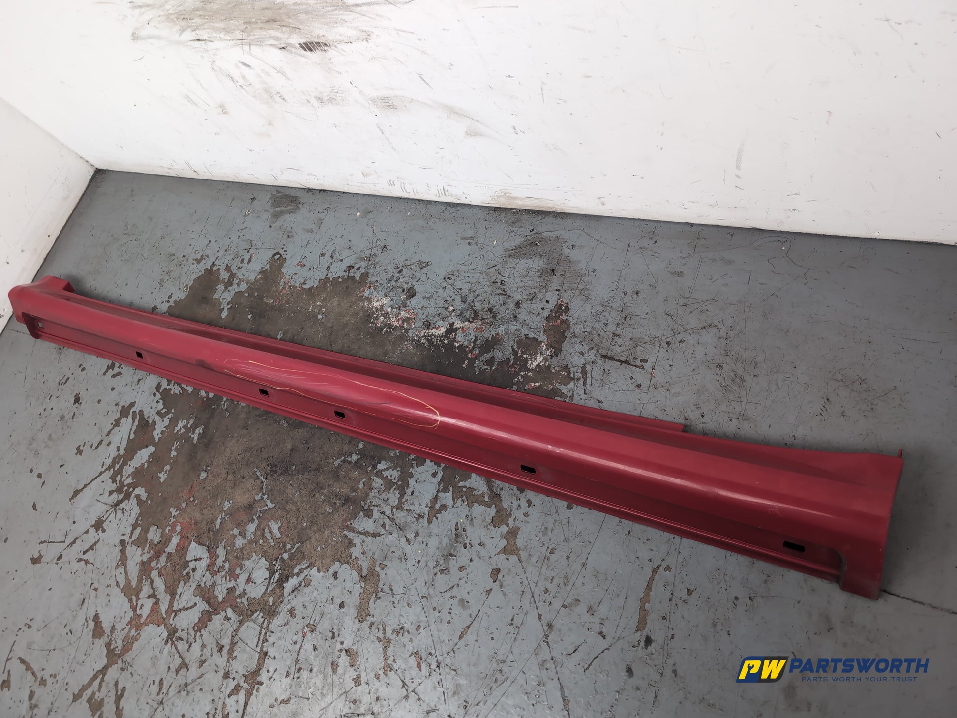 Side Skirt LH 2