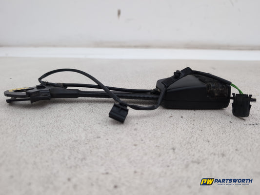 Audi A4 S Line Tdi Auto Seat Belt Buckle Front Lh Passnger Side 8k0857755d - photo 2