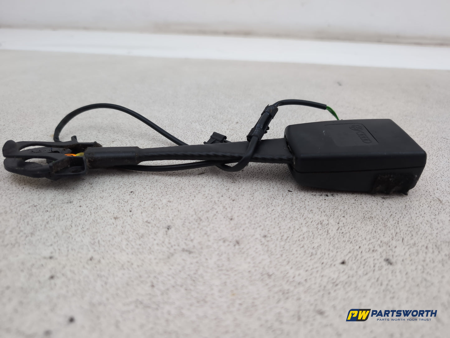 Seat Belt Front RH 2