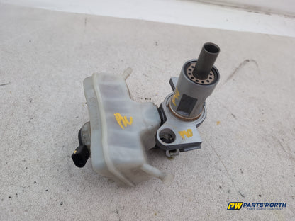 Brake Master Cylinder Assembly 2