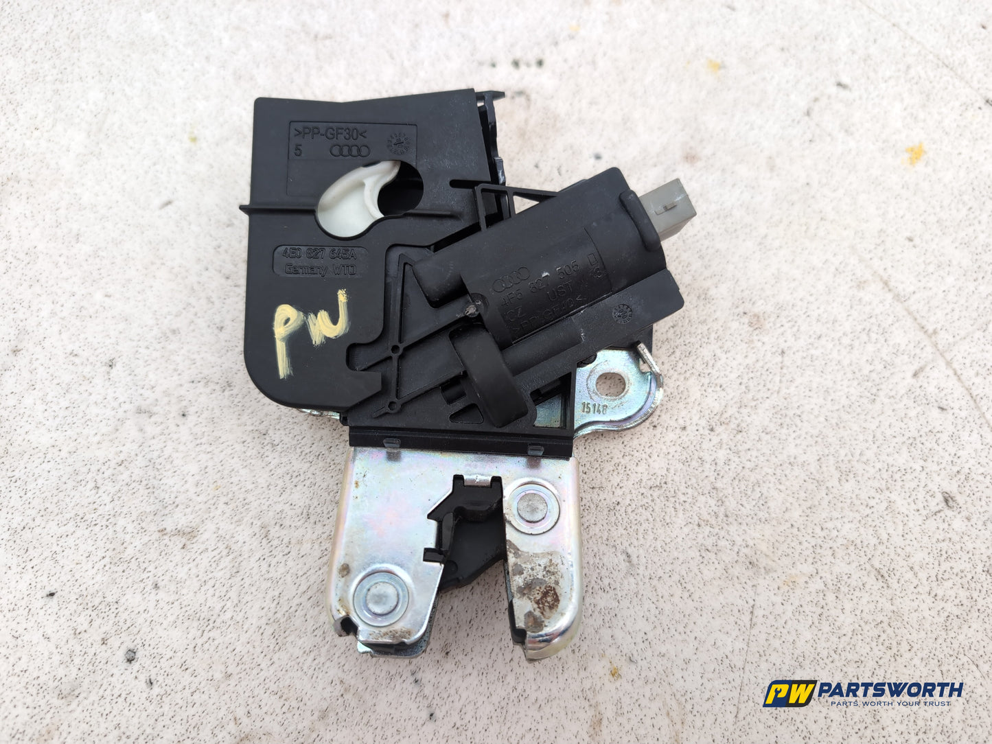 Boot Lid Lock Latch 1