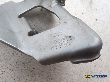Bonnet Hinges 7