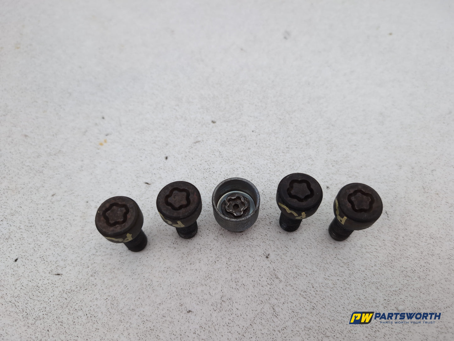 Wheel Trim 1