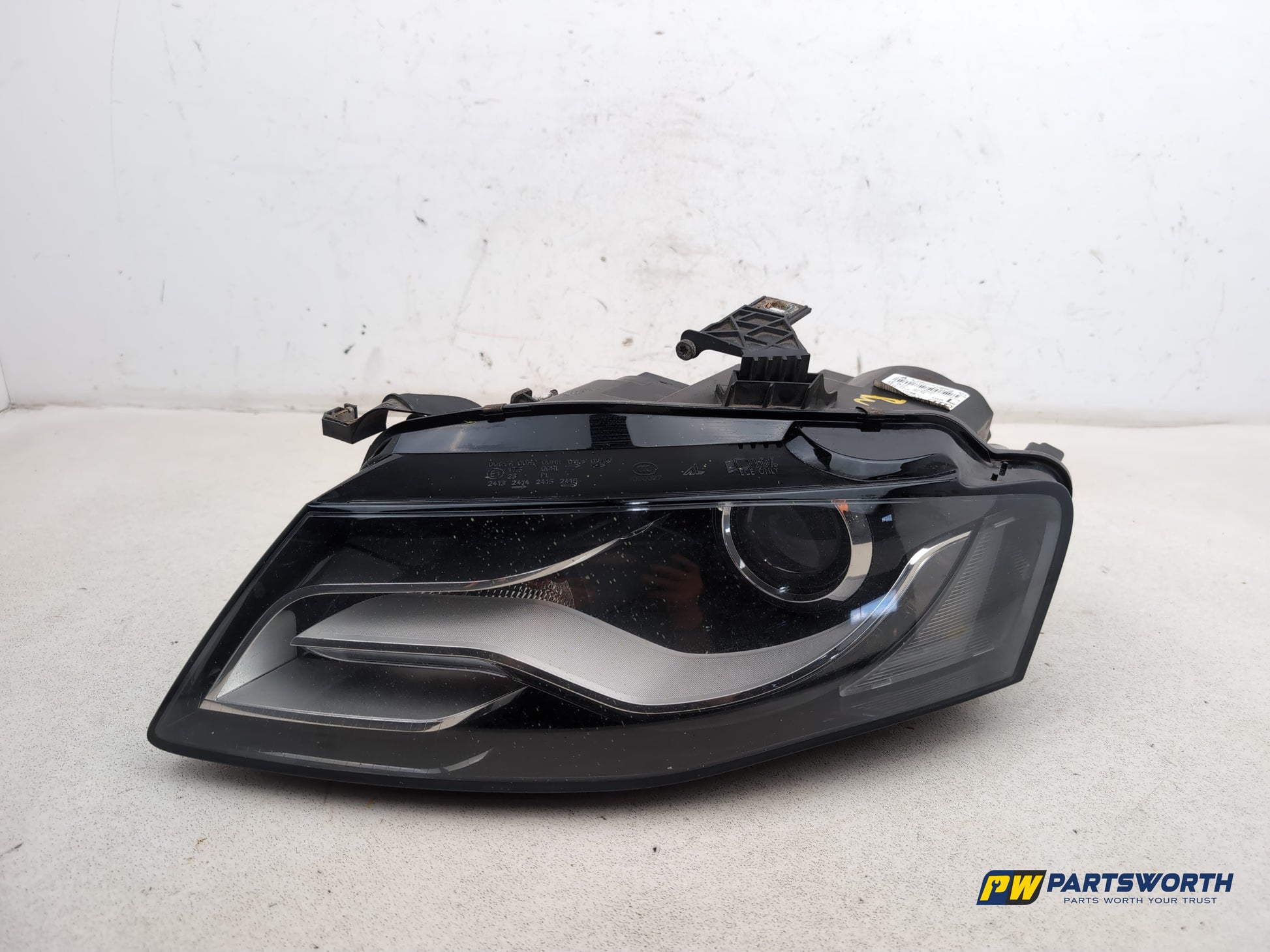 Headlamp LH 1