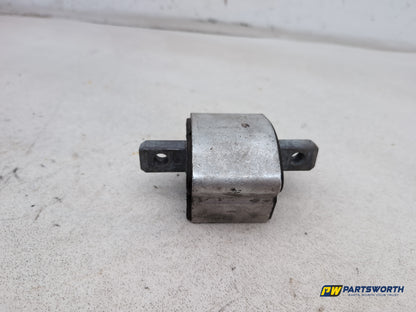 Transmission Mounting Bracket 1