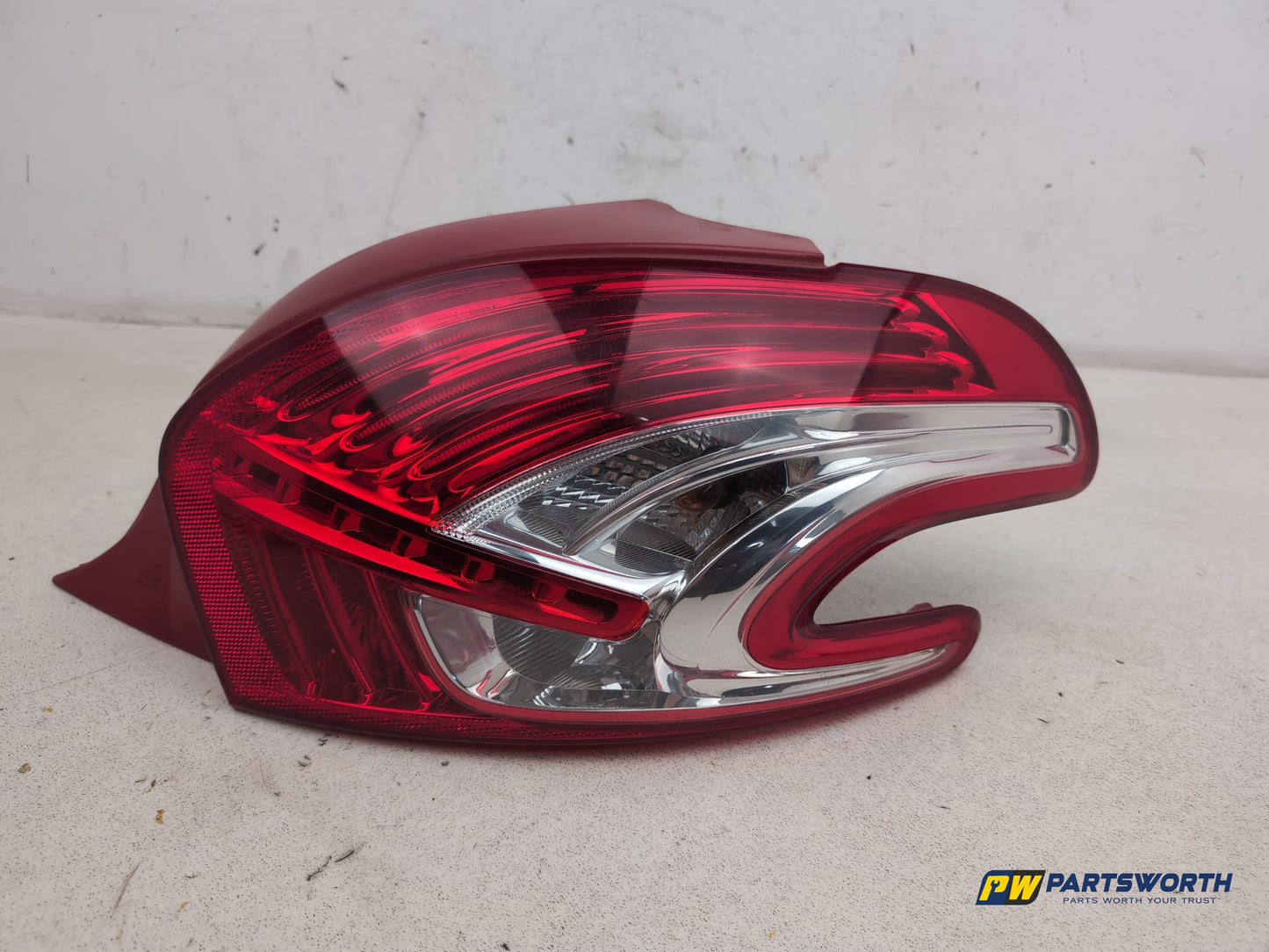 Lamp Assembly Rear RH 1