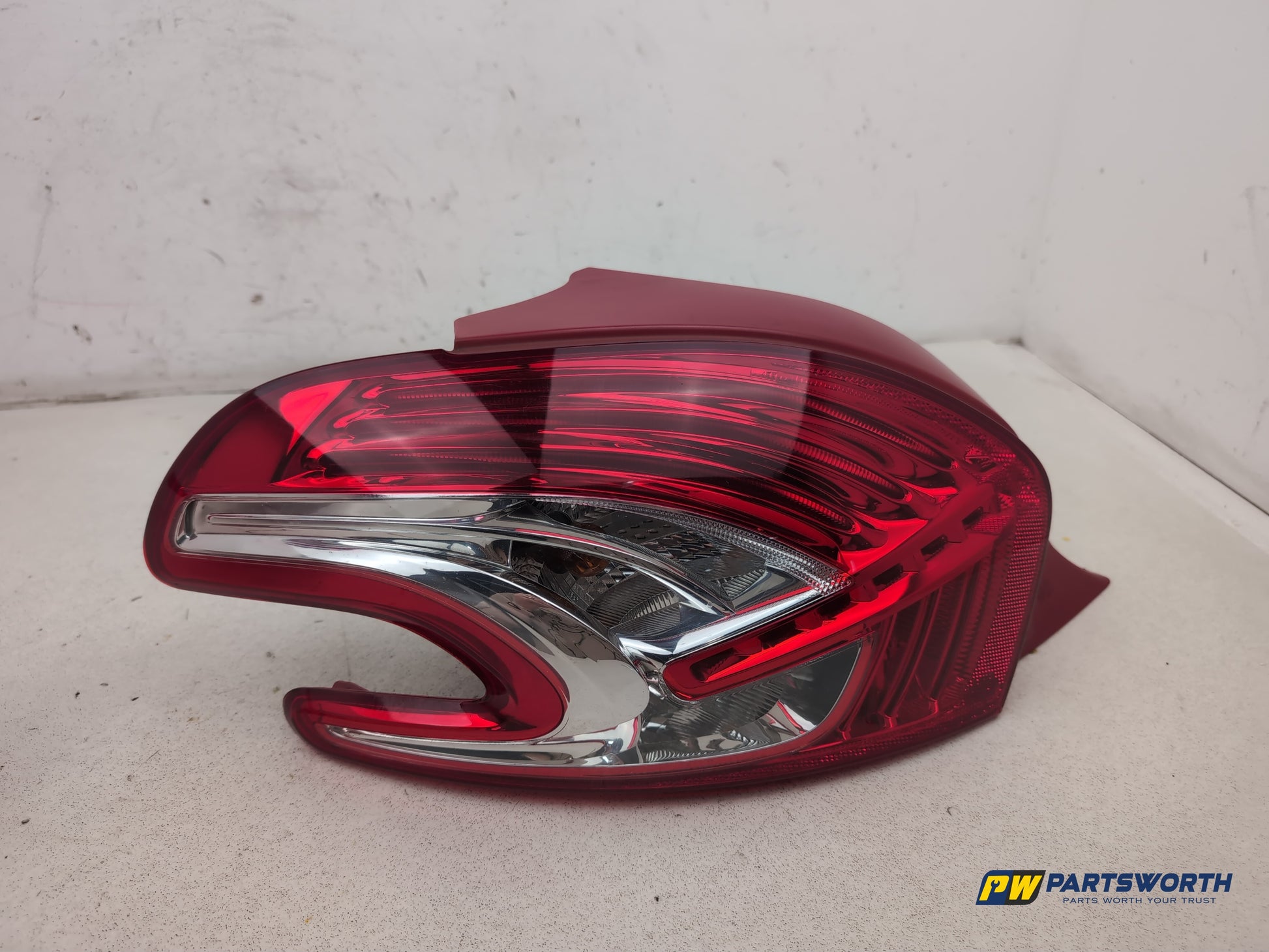 Lamp Assembly Rear LH 1