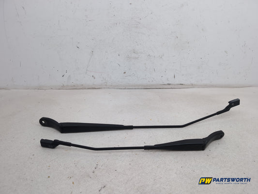 Wiper Front Arm 1