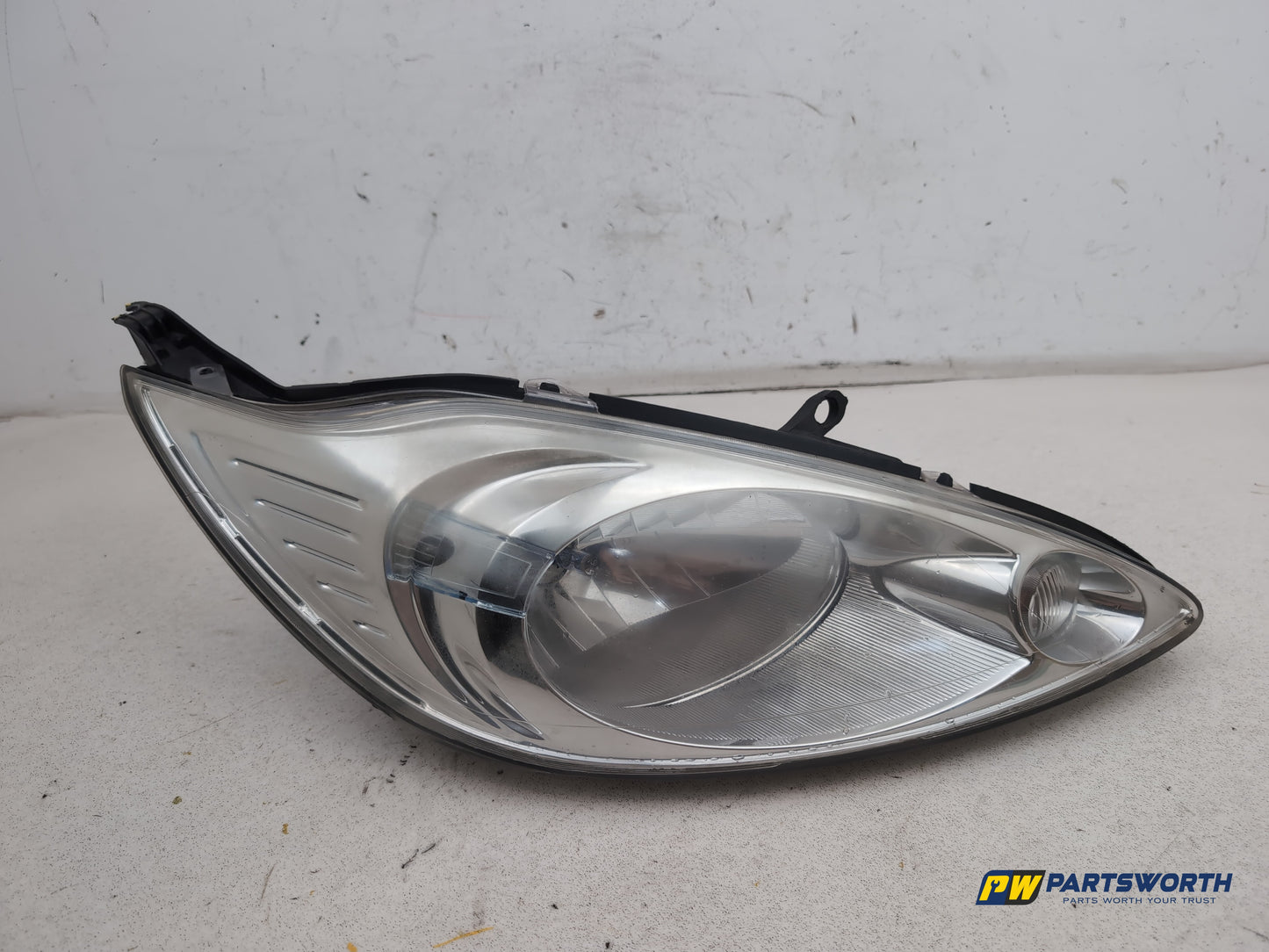 Headlamp RH 1