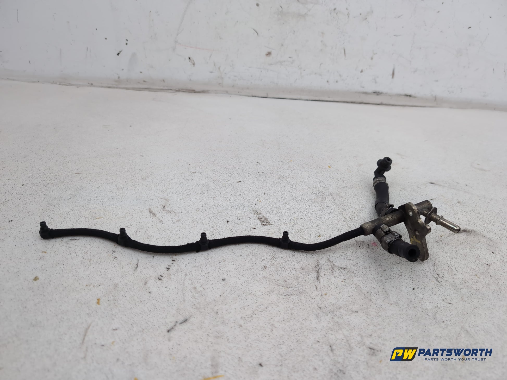 Fuel Rail 1