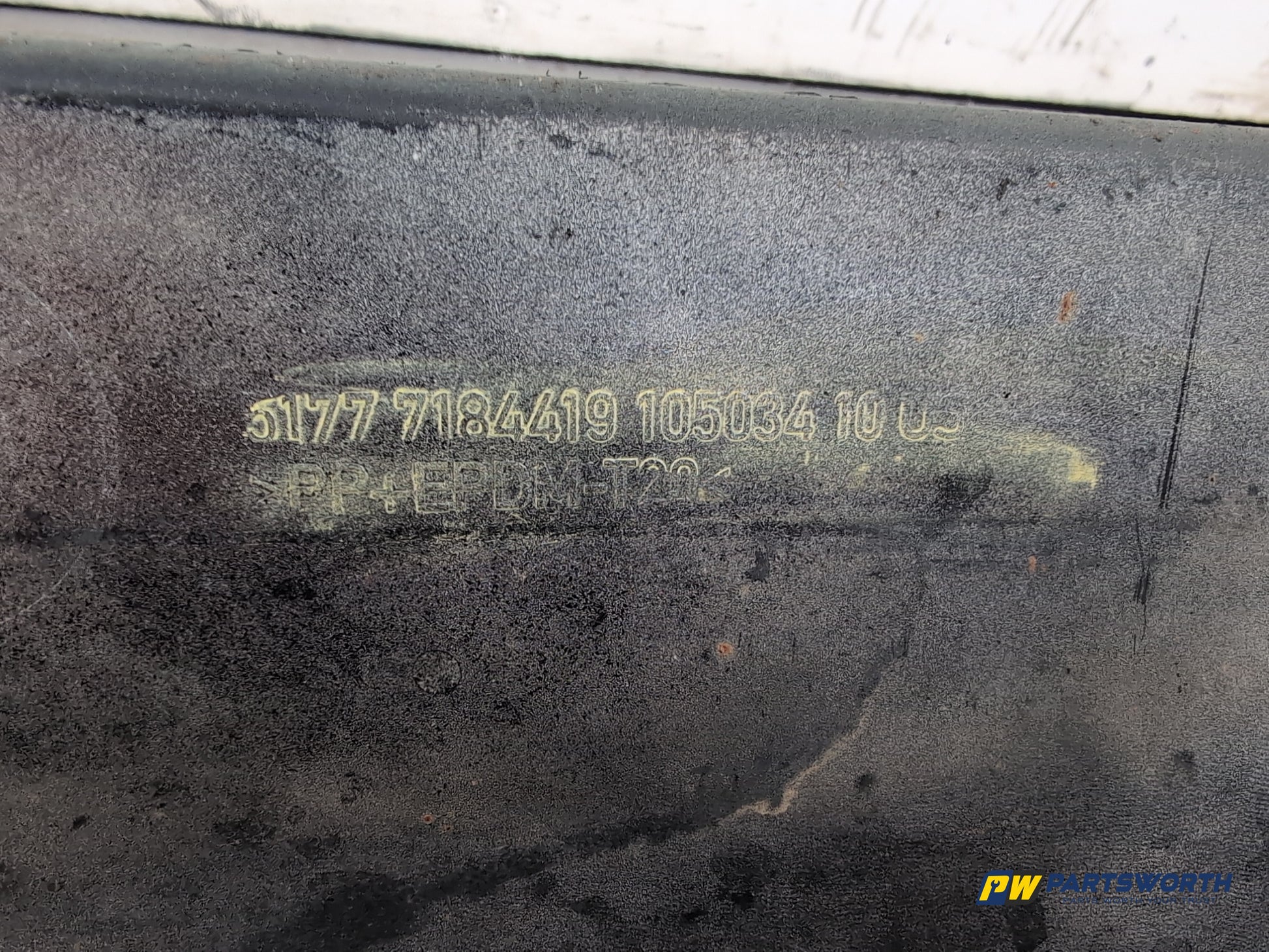 Side Skirt LH 5