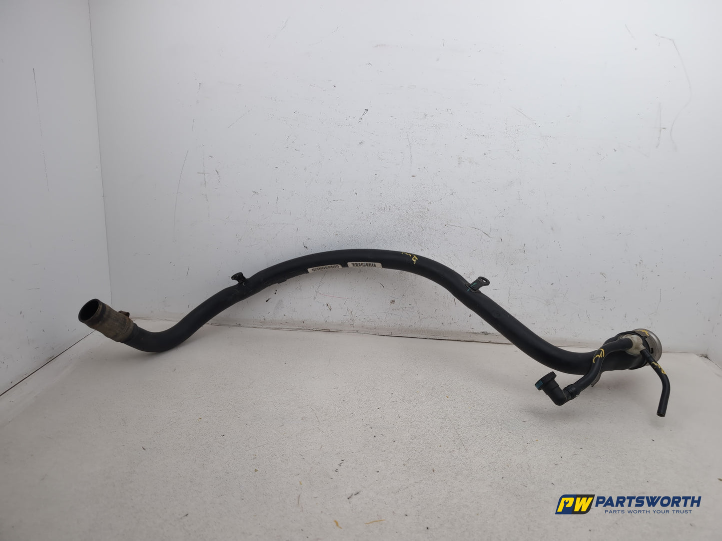 Fuel filler neck 1