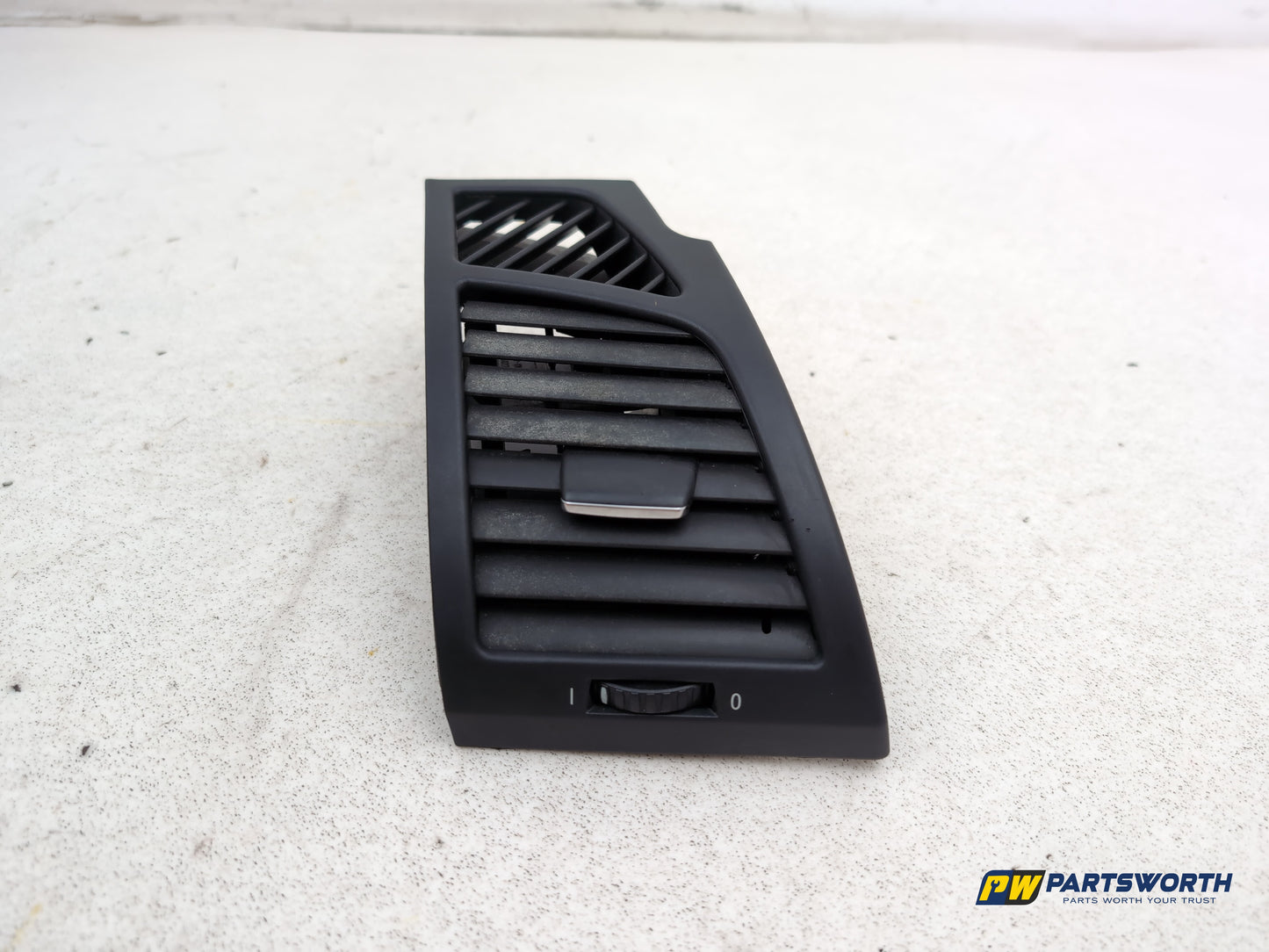Dashboard Trim With Air Vent  1