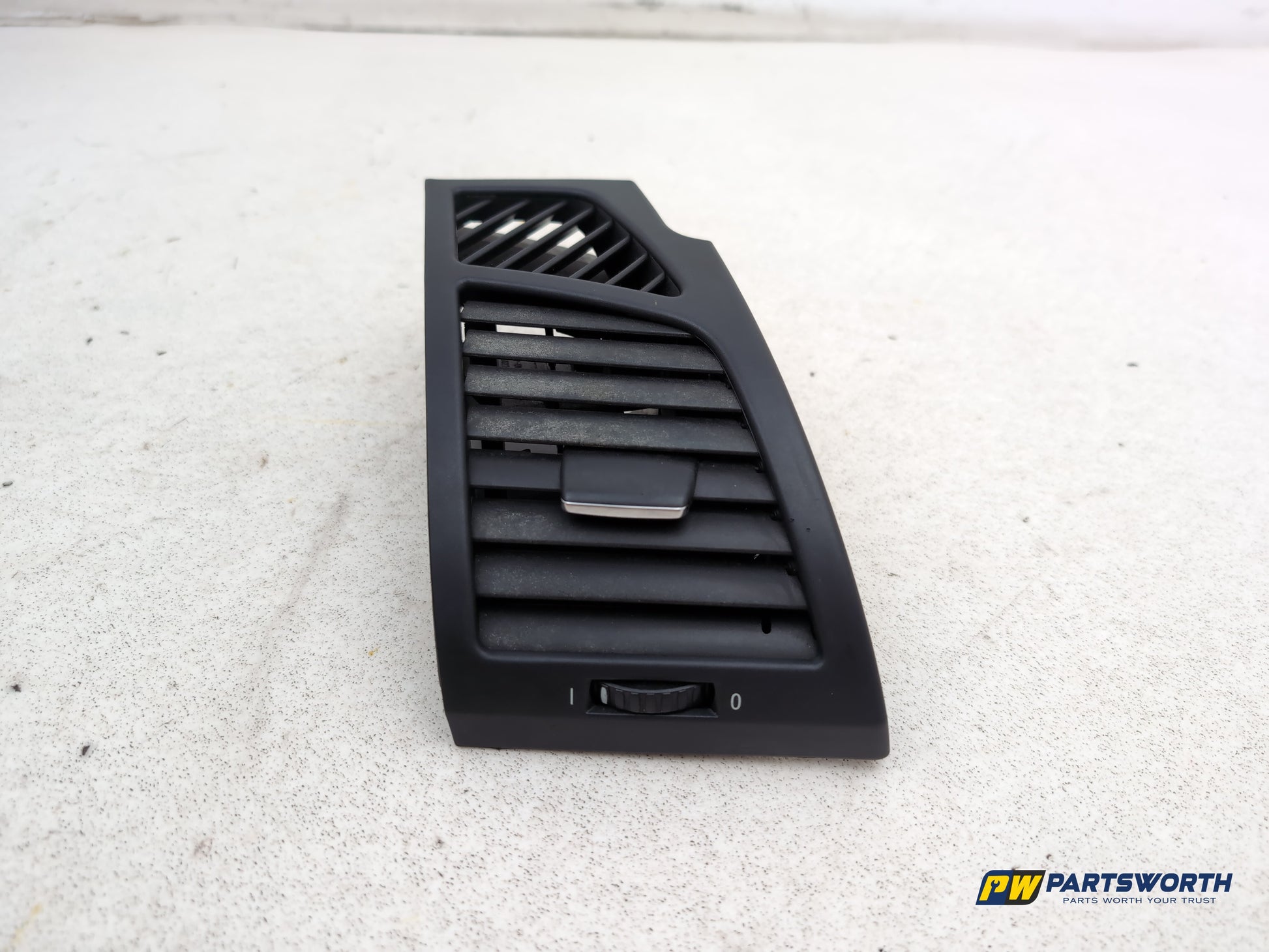 Dashboard Trim With Air Vent  1