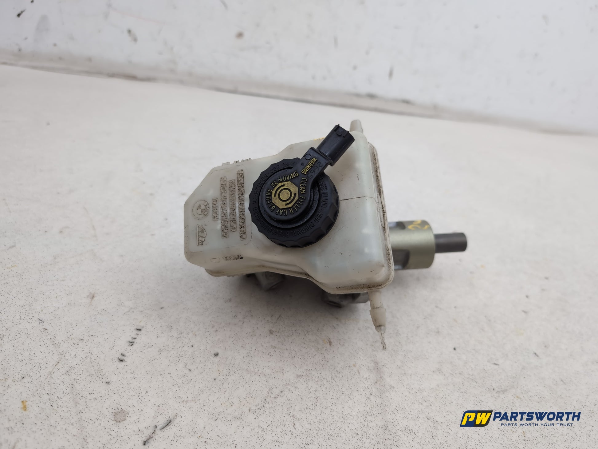 Brake Master Cylinder Assembly 1