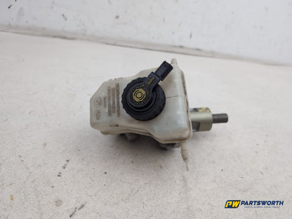 Brake Master Cylinder Assembly 1