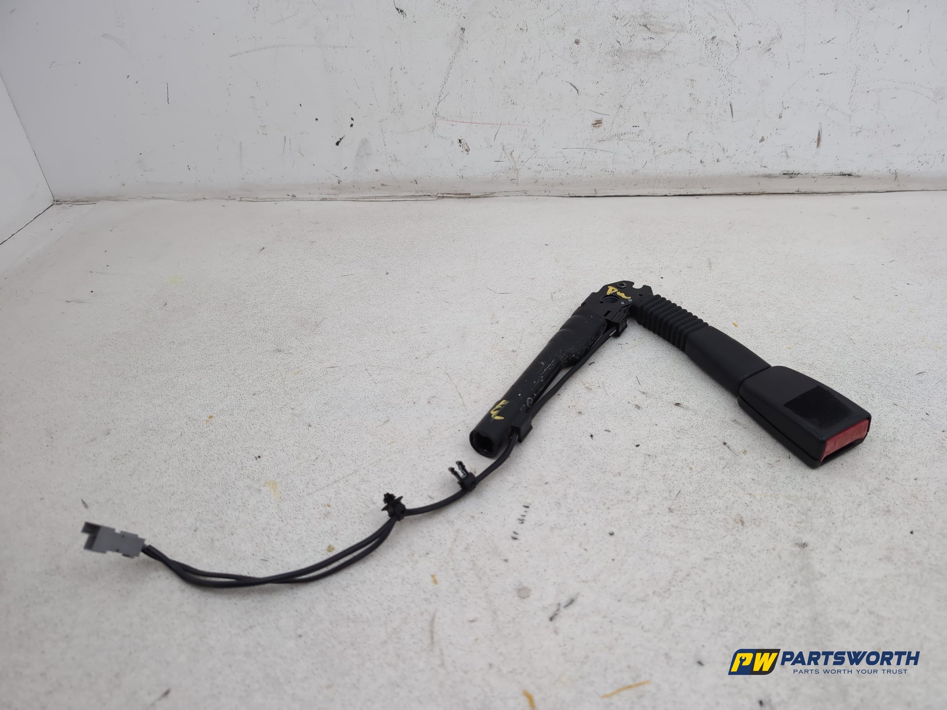 Seat Belt Front LH 1