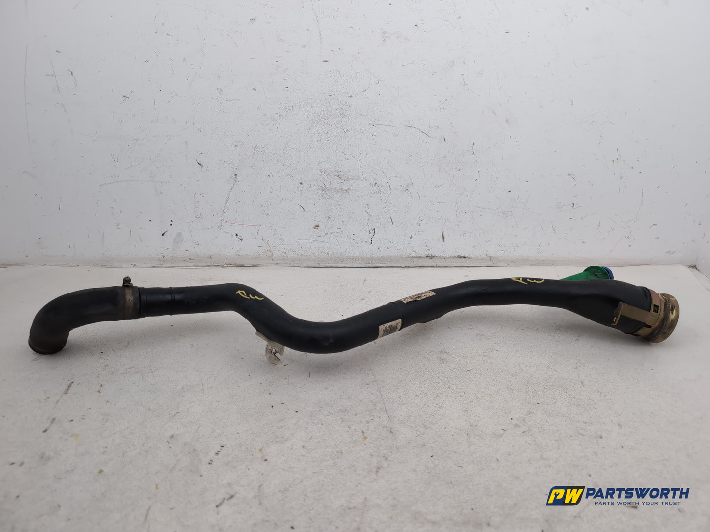 Fuel filler neck 1