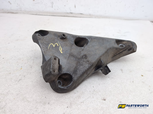 Engine Mounting Bracket 1