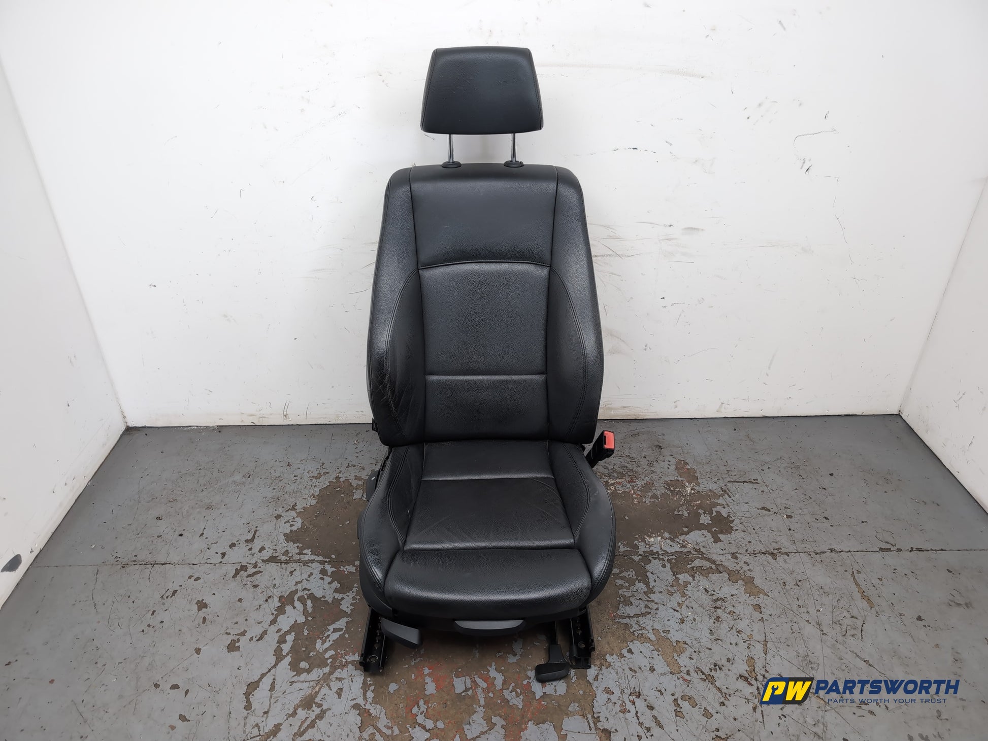 Seat Front RH 1