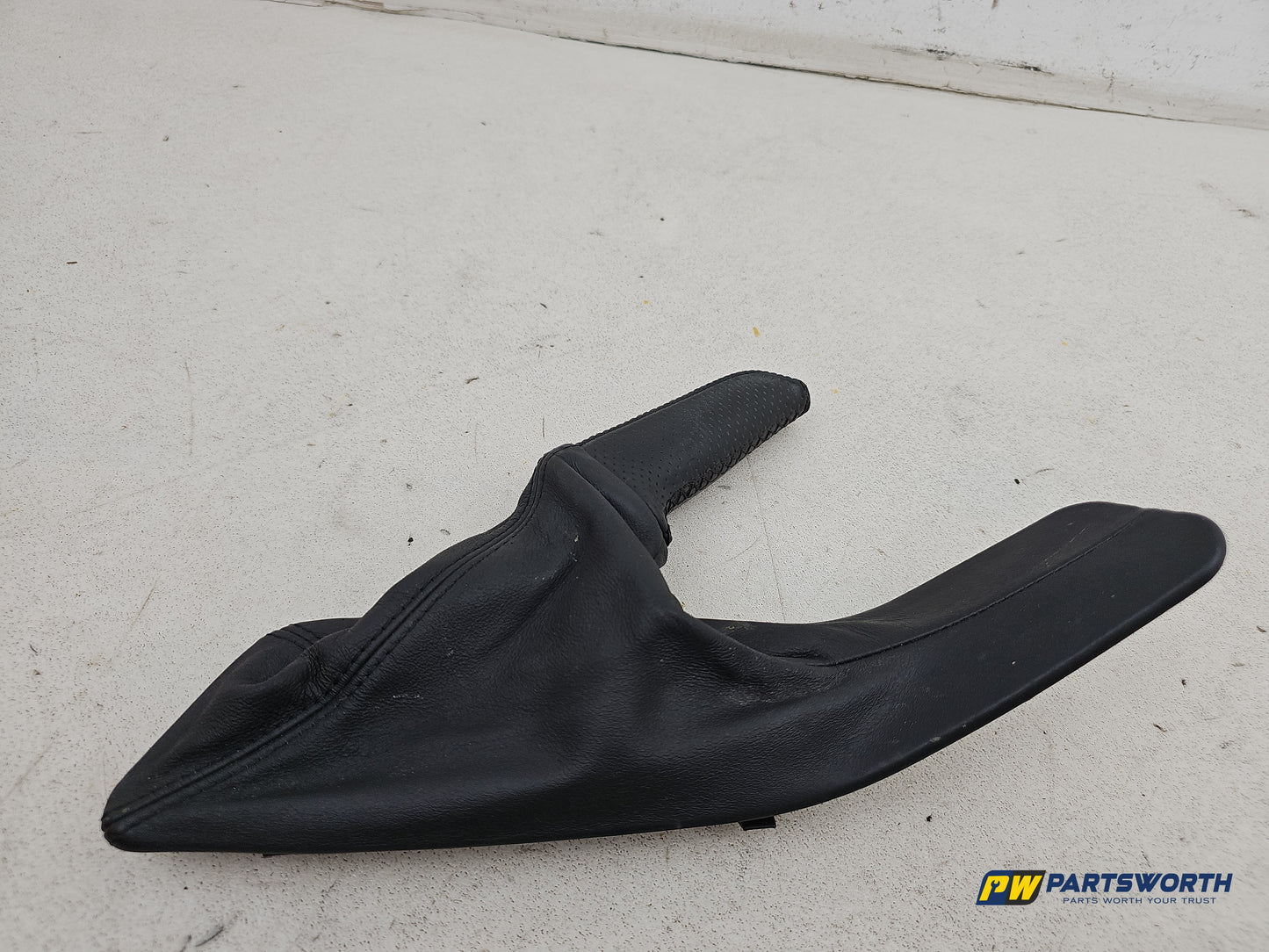 Gear Lever Gaiter 1