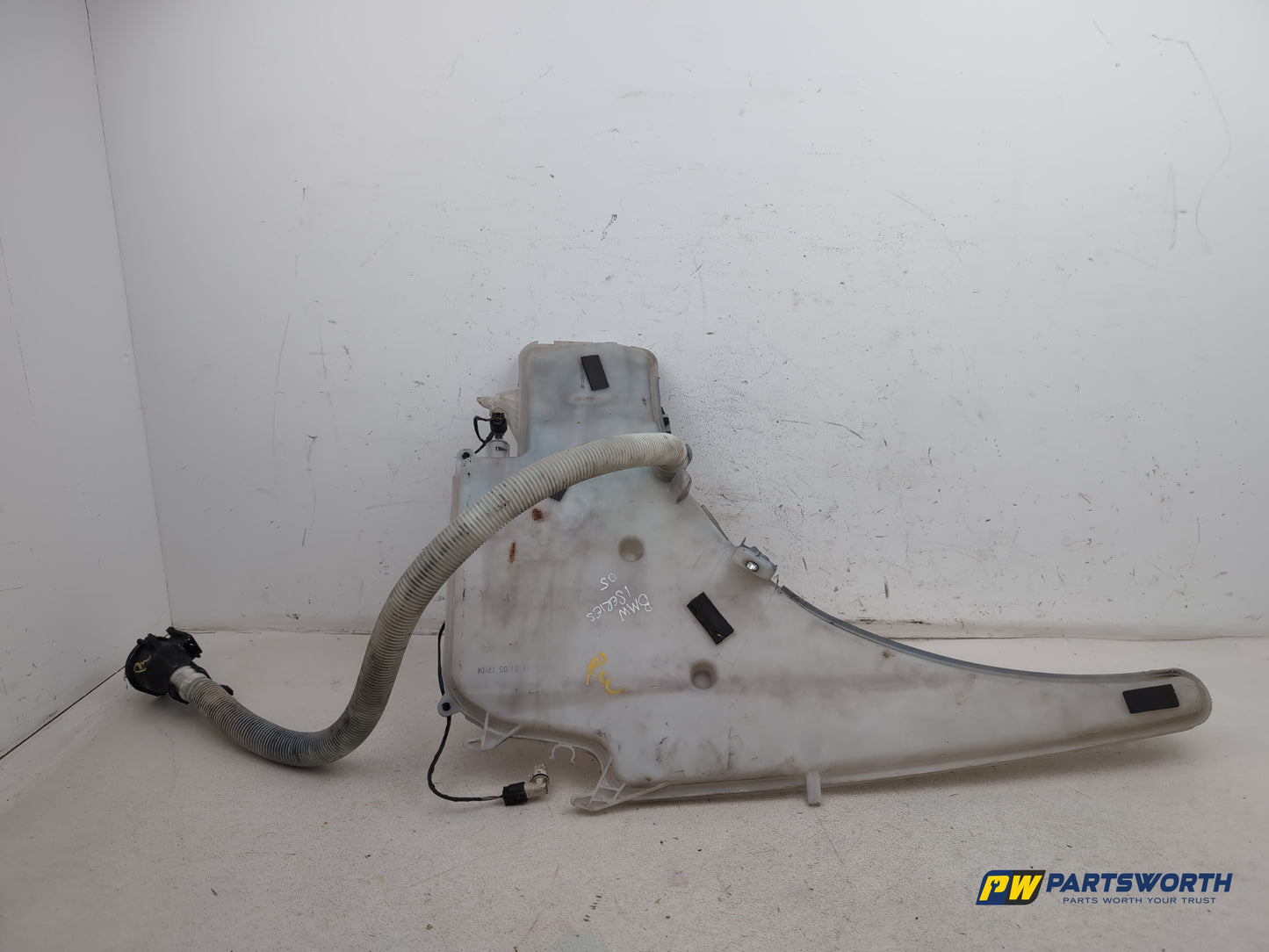 Washer Bottle Windscreen 1