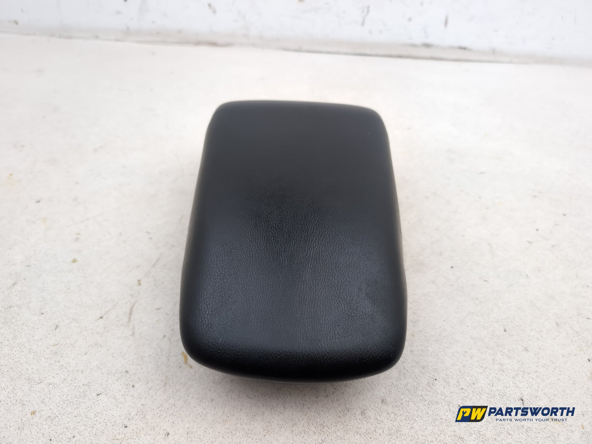 Centre Console Armrest 1