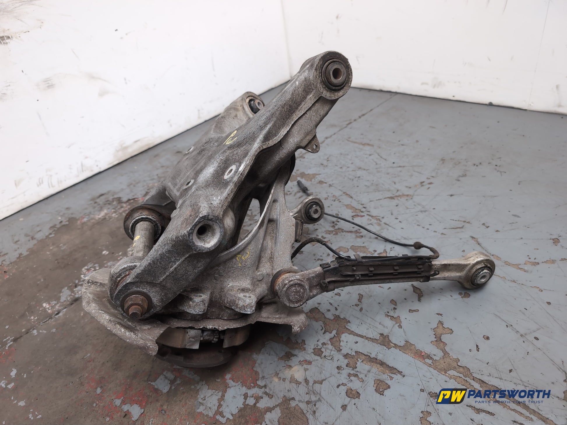 Wheel Hub Rear RH 1