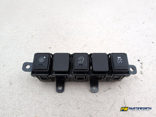 Nissan Pulsar Tekna Dig-T Start Stop Esp Traction Control Switch 2014-2018