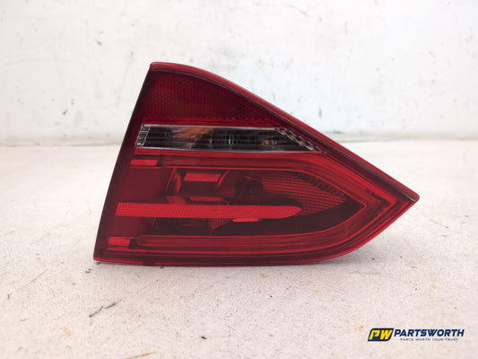 Audi A3 Sport Tdi Convertible Lamp Assembly Rear Inner Rh Driver Side 8p0945094