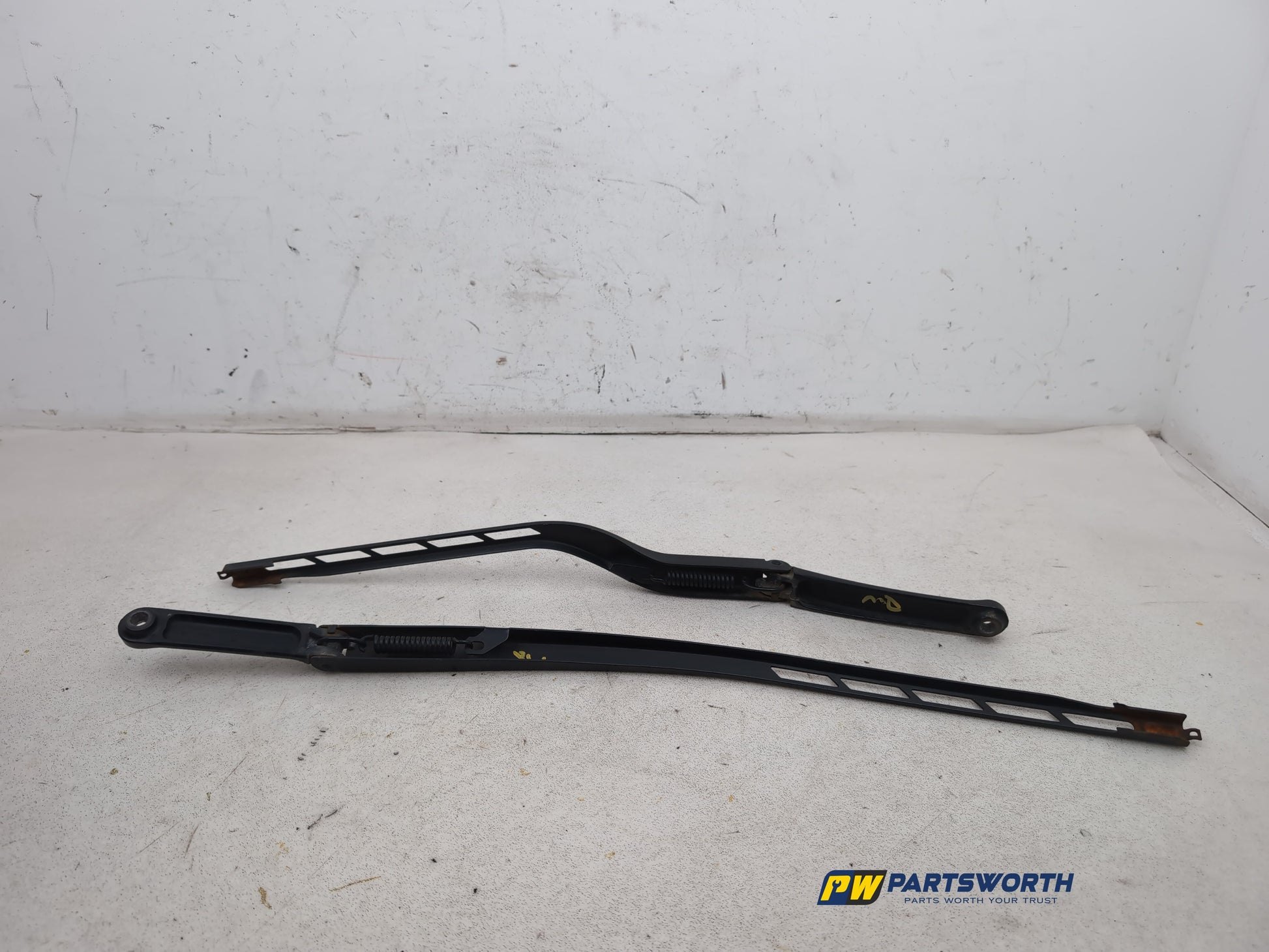 Wiper Front Arm 5