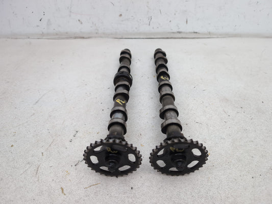 Mercedes-Benz C250 C-Class C204 2.1l Diesel Camshafts Pair A6510520001 2015-2021