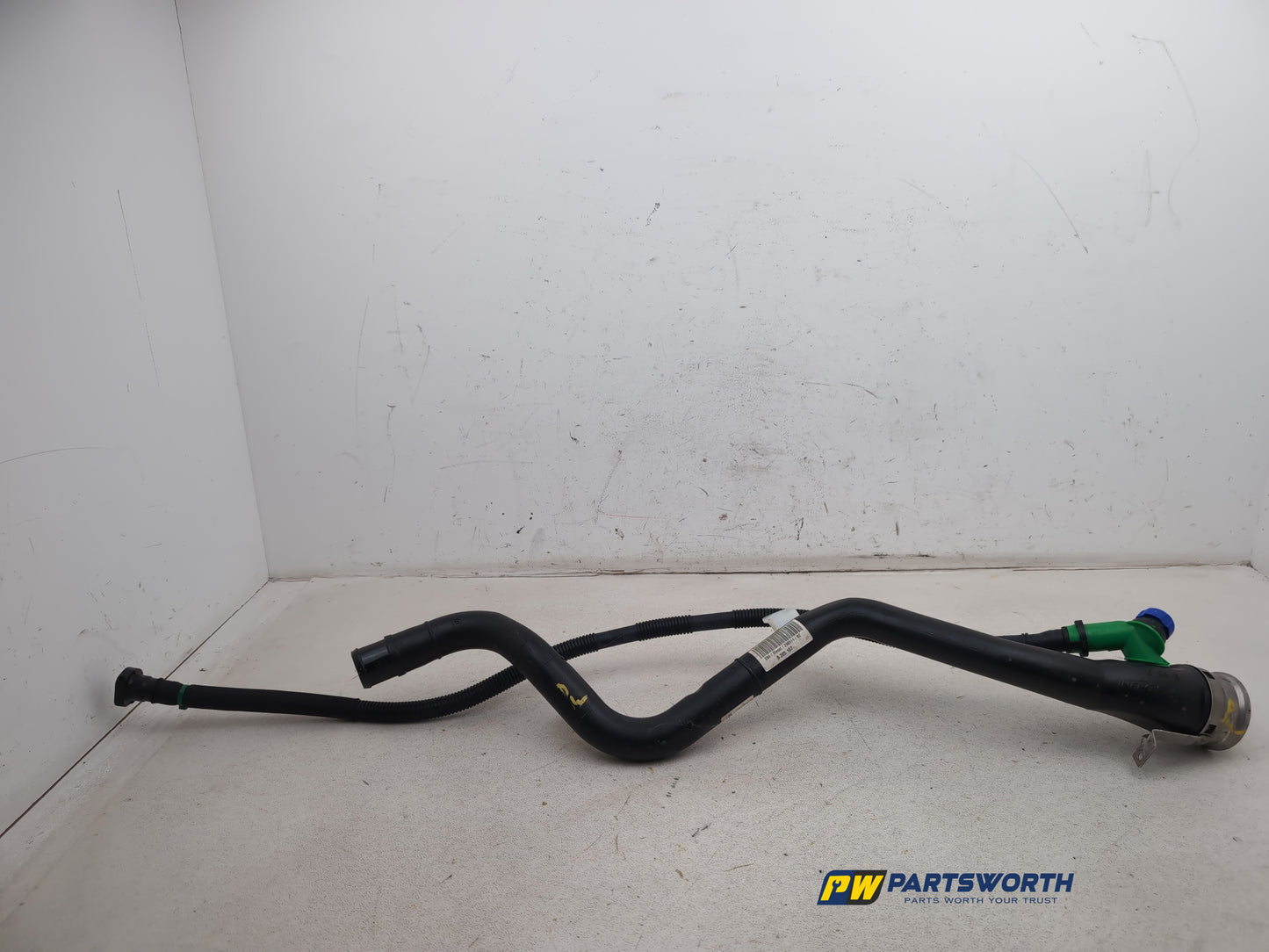 Fuel filler neck 1