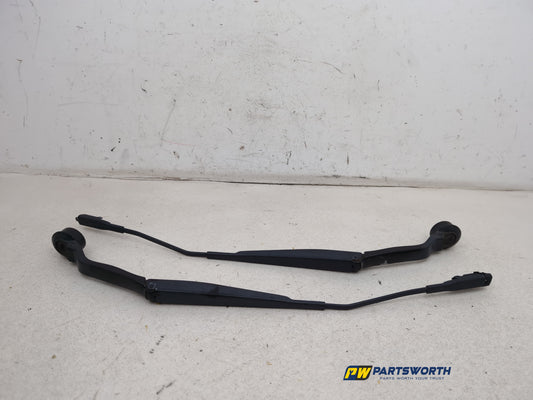 Wiper Front Arm 1